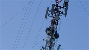 Telcos say 4G network will impress, but will farm gear be ready?