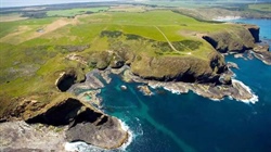 Public fight to keep iconic Woolnorth farm in Aussie hands