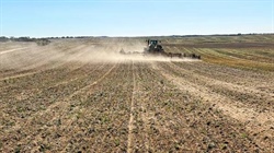 Buyers can negotiate on Wimmera farm sale with or without the crops