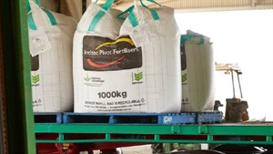 Incitec sell-off sales pitch gets harder: Big dry and floods hit fert demand