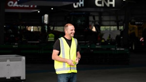Fly-in, fly-out farmers for international machinery, agtech trade show