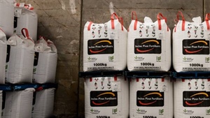 Agribusiness buzz in brief: Incitec boss returns; tired truckies; virtual fencer