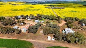 Howell and Doudle families list their Lower EP cropping farms for sale