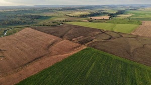 This blue-ribbon farming and grazing aggregation delivers production flexibility | Videos